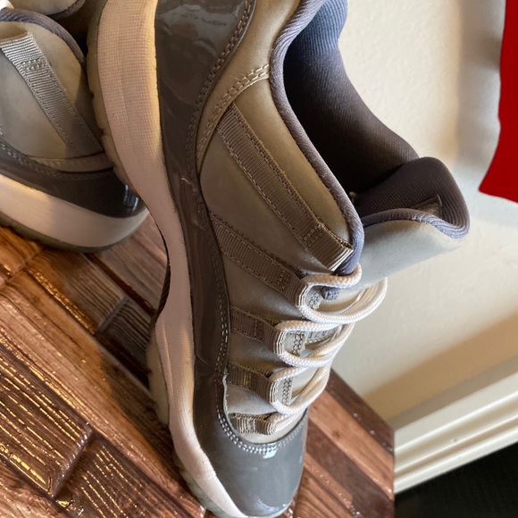 Jordan 11 cool grays low - Picture 6 of 9